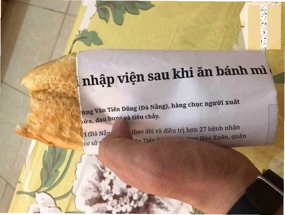 ảnh bánh mì meme cười
