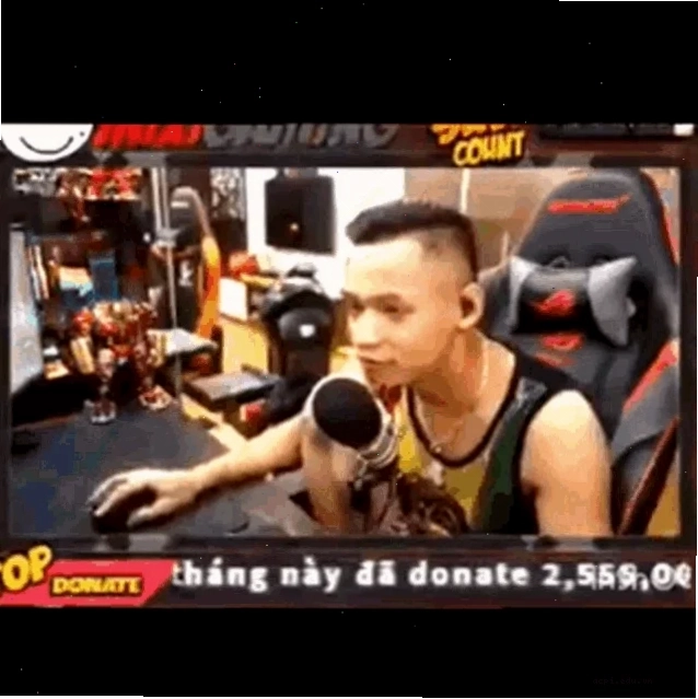 Độ Mixi nhăn nhó tấu hài