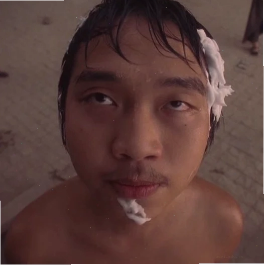 Hà Văn Huy trong meme muốn bùng cháy cực hài
