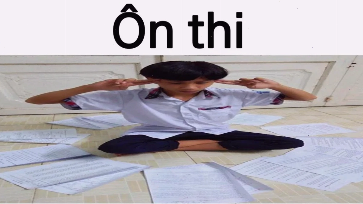 học sinh meme ăn vụng