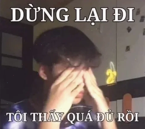 meme che mắt mèo ngơ ngác