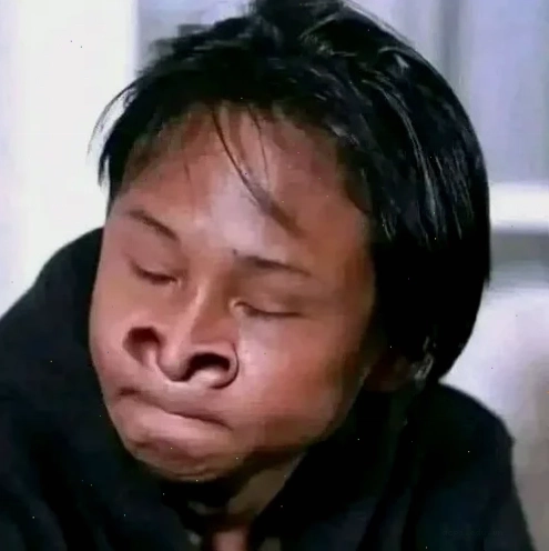 meme đau khổ kiểu tôi ổn