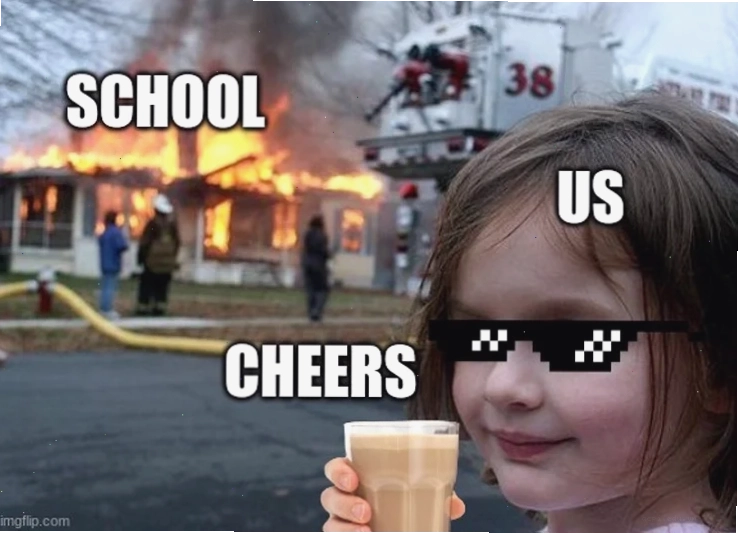 meme đốt nhà ánh lửa
