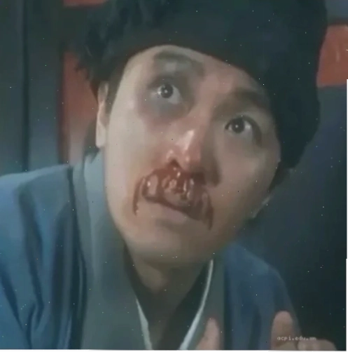 meme hộc máu hài hước