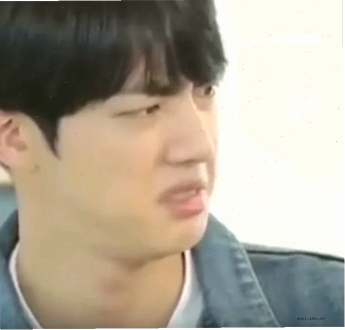 meme khinh bỉ cười gượng