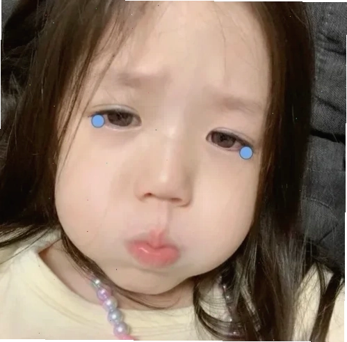 meme khóc cute dễ thương