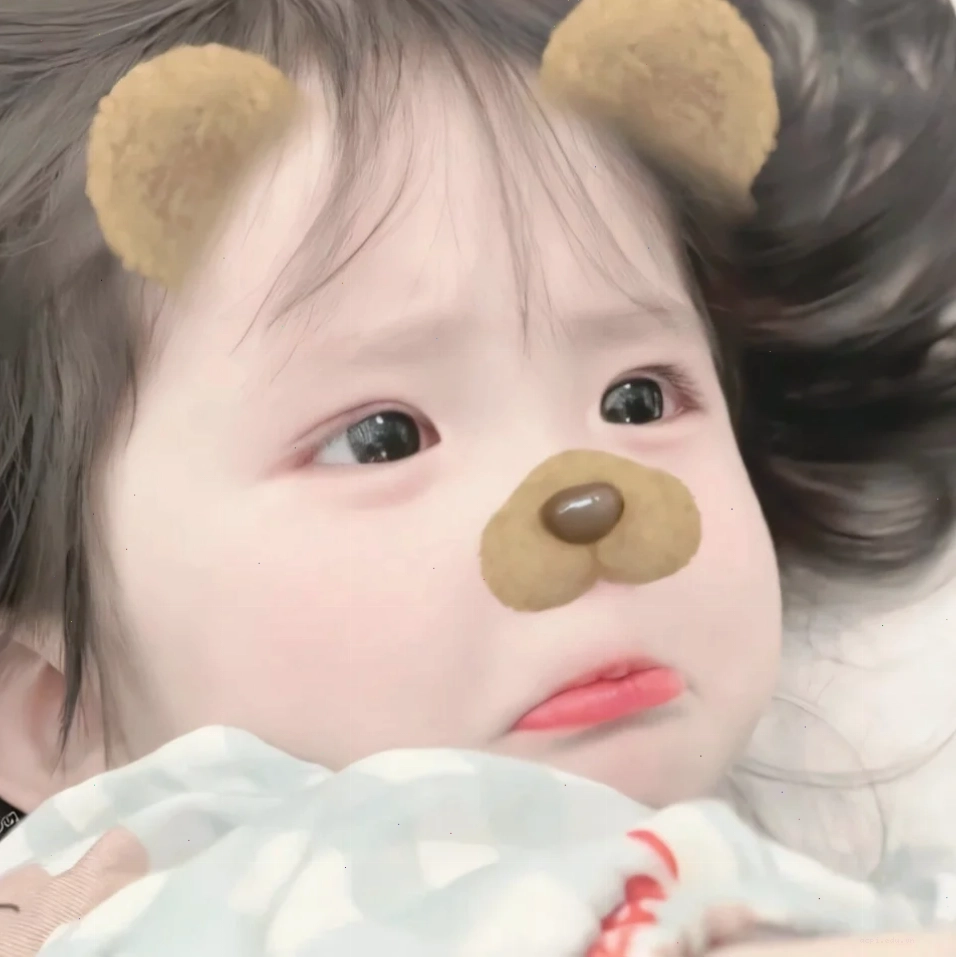 meme khóc cute tuyệt vọng