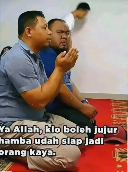 meme kocak troll