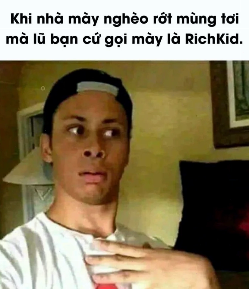 meme mặt khó hiểu