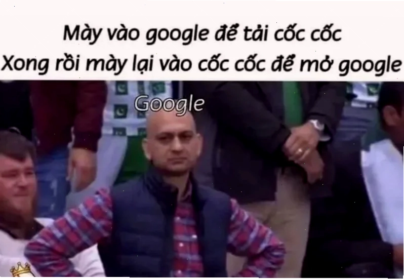 meme người đàn ông đứng chống nạnh chán đời