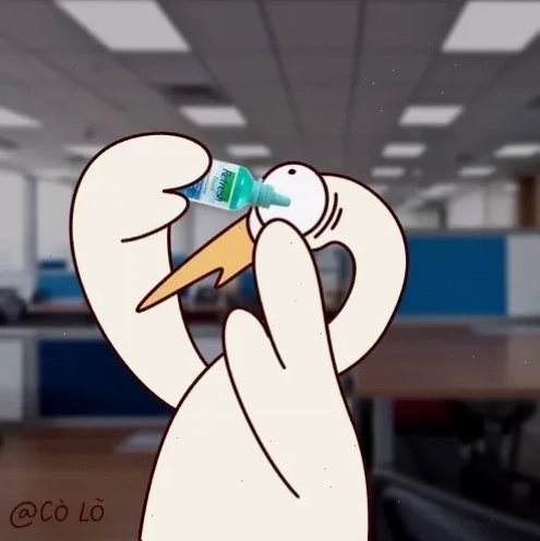 meme nhỏ mắt