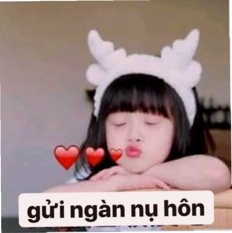 meme tình yêu ánh mắt