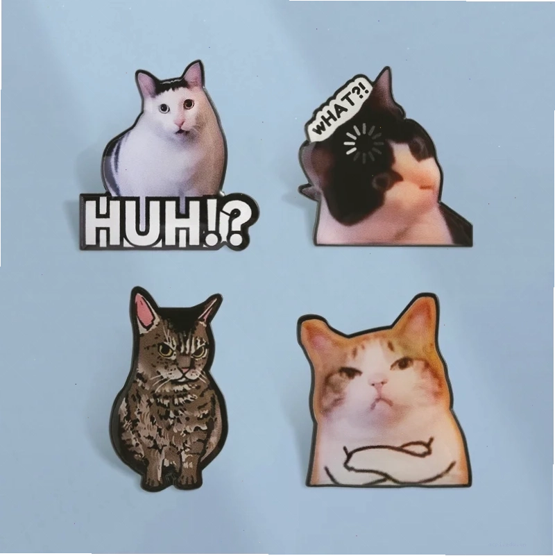 mèo cute đáng yêu meme trong hộp