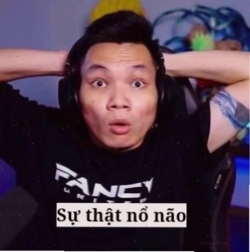 Cảm giác khi thông tin quá tải nổ não meme