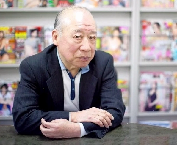 shigeo tokuda meme ánh mắt