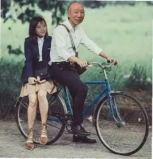 shigeo tokuda meme với con dâu