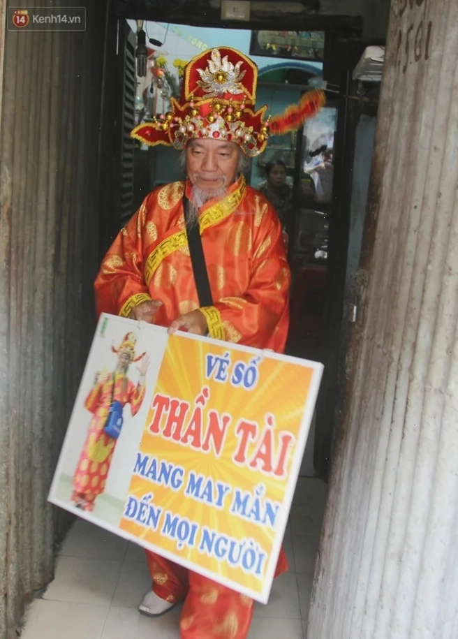 thần tài đến meme vui tết