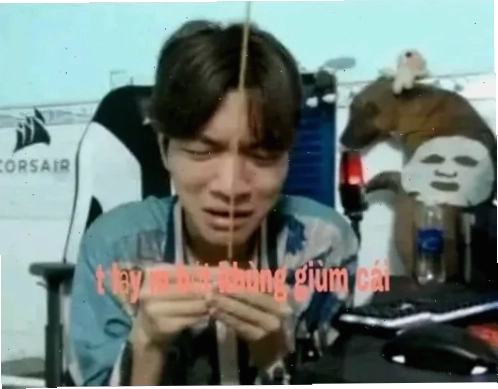 thắp hương meme châm biếm